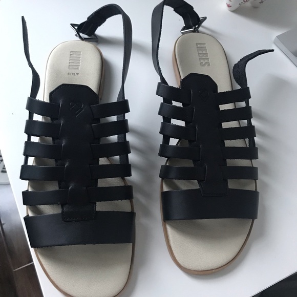 Brand New in Box Liebeskind Berlin Shoes - Picture 3 of 7